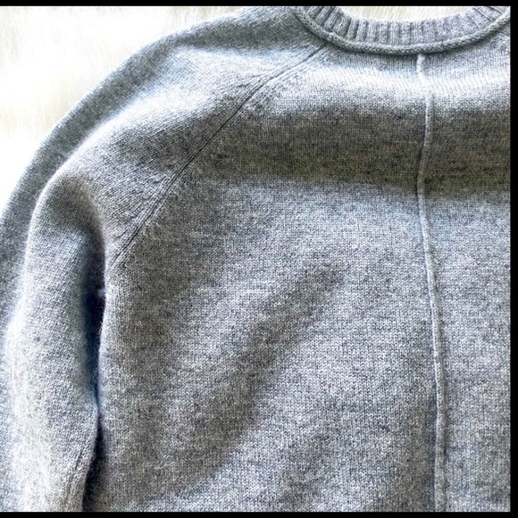 Autumn Cashmere Kids Gray Sweater with pockets (8) - Picture 7 of 8